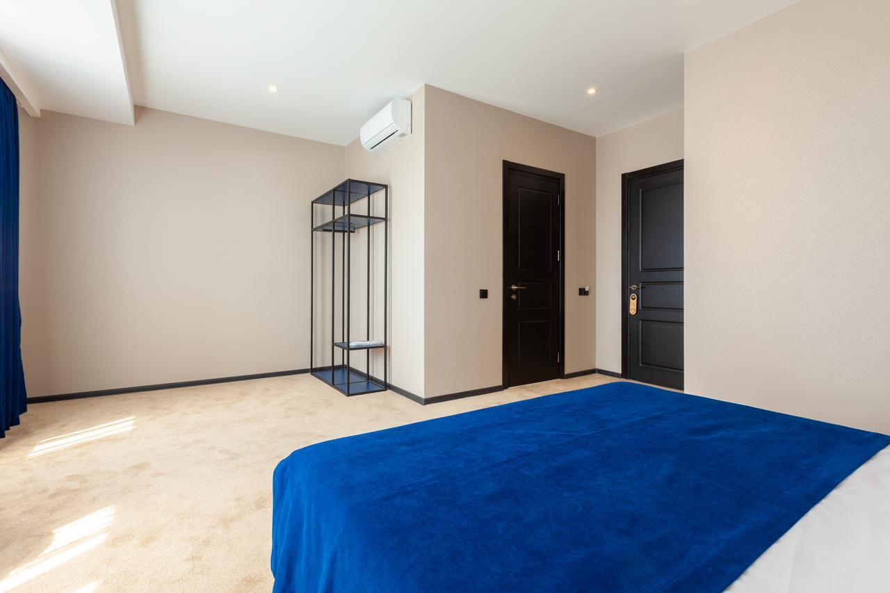 Solomon Hotel Kutaisi Eksteriør billede